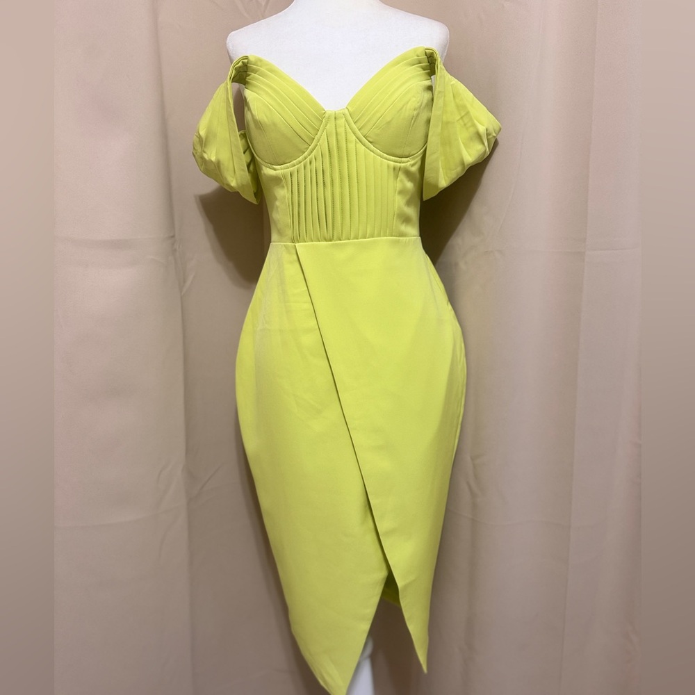 Strapless Lemon Yellow Off-Shoulder Sheath Dress